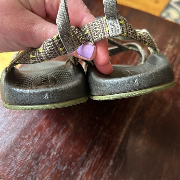 Youth Chaco sandals - Picture 3 of 4